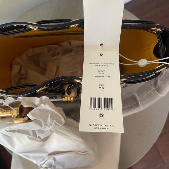 NWT - Tory Burch T Monogram Bucket Bag - Picture 6 of 9